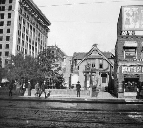 Main and 5th Streets