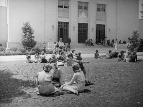 Library at Hollywood High School