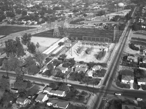 Walnut Grove Avenue and Grand Avenue, Rosemead, looking east