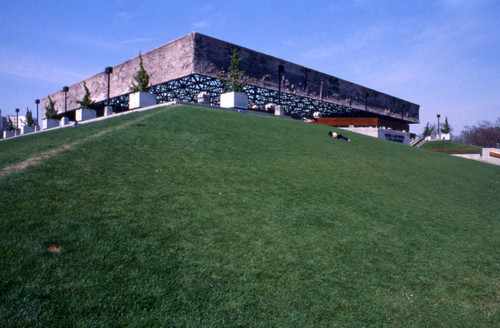 George C. Page Museum, La Brea Tar Pits