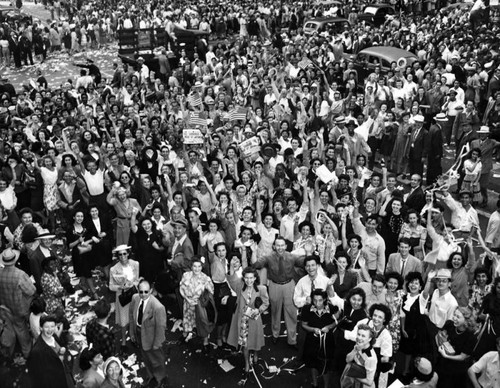 Seventh and Broadway on V-J day