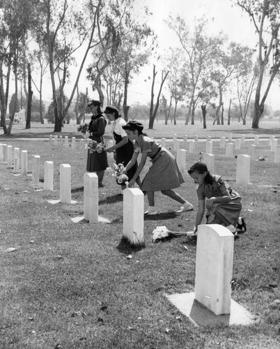 Scouts pay tribute