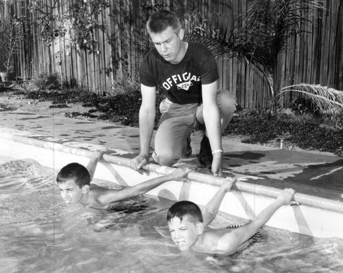 Learning the 'push-off — Calisphere