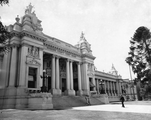 Riverside County Courthouse