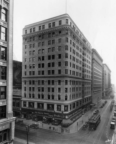 Chester Williams Building, Broadway and 5th