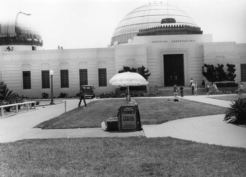 Lemonade stand at Observatory