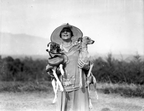 Culver City Kennel Club dog races