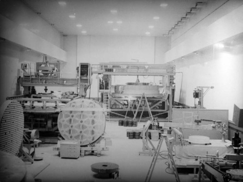 Palomar telescopes 200-inch lens waiting to be ground at the Caltech Optics Lab