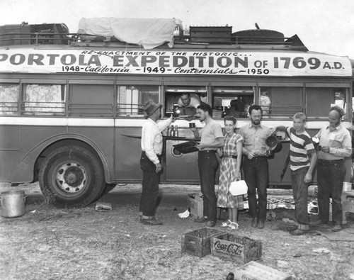 Breakfast time for Portola´ trekkers