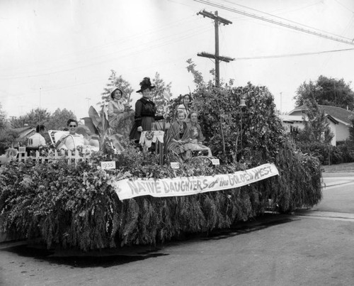 Women's float takes parade trophy