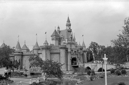 Sleeping Beauty Castle, Disneyland