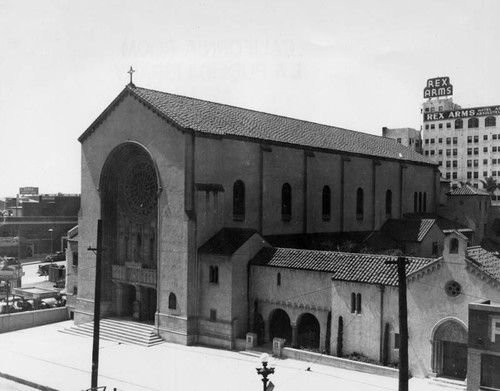 Exterior view, St. Paul's Cathedral