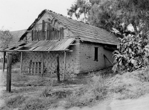 Bouquet Canyon adobe