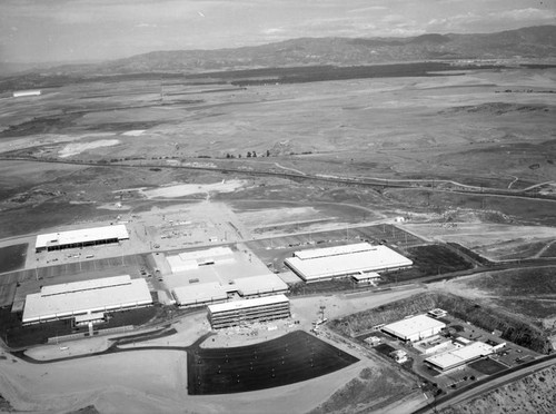 Unidentified company, Newport Beach, looking northeast