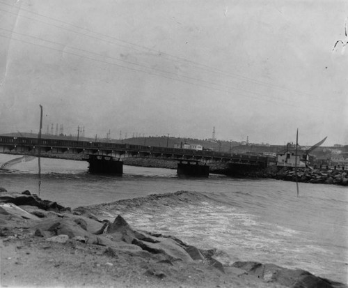 Bridge across Ballona Creek