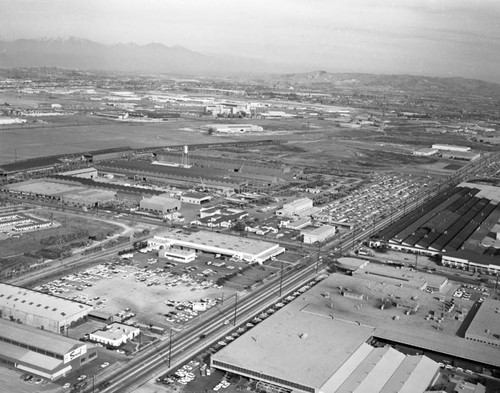 Slauson and Eastern Avenue, Commerce, looking northeast