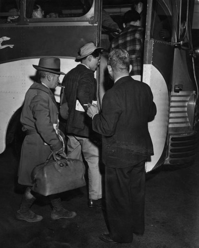 Japanese leaving for internment camp