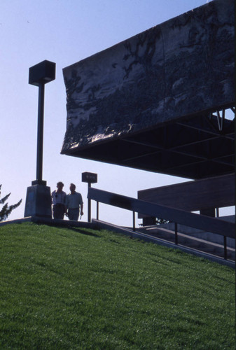 George C. Page Museum, La Brea Tar Pits