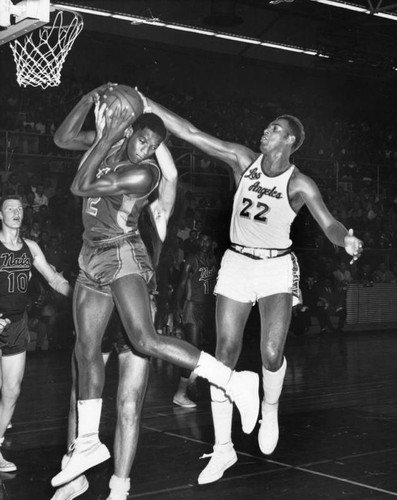 Joe Roberts, Elgin Baylor