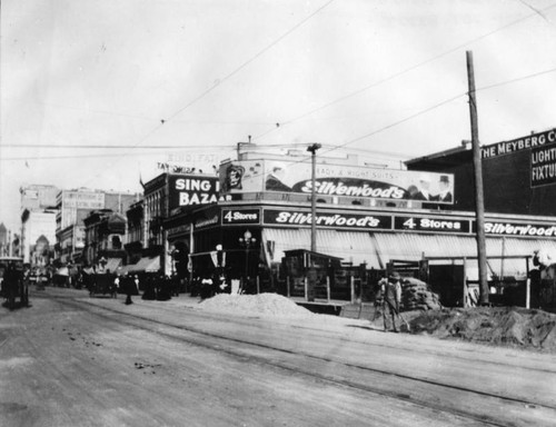 Silverwood's store at Broadway and 6th