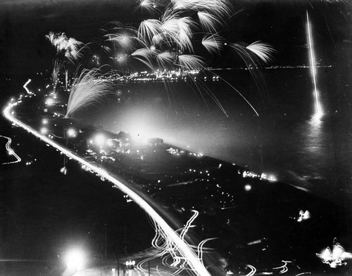 Santa Monica Bay, Fourth of July