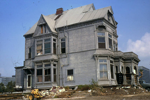 "Castle" on Bunker Hill