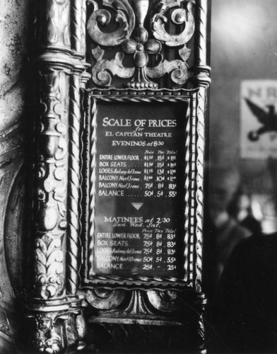 Foyer, El Capitan Theatre