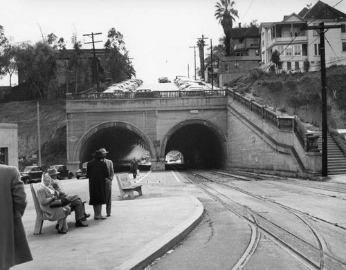 Hill Street Tunnel at Temple