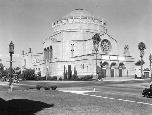 Wilshire Boulevard Temple