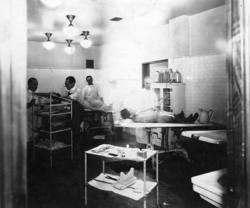 Morgue autopsy chamber