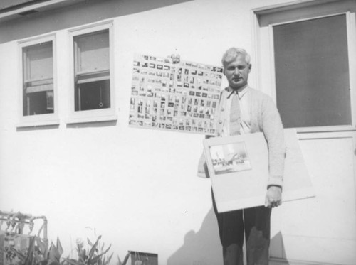 Herman Schultheis with 1939 New York World's Fair photos