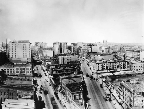 Aerial view of Spring and Main at 9th