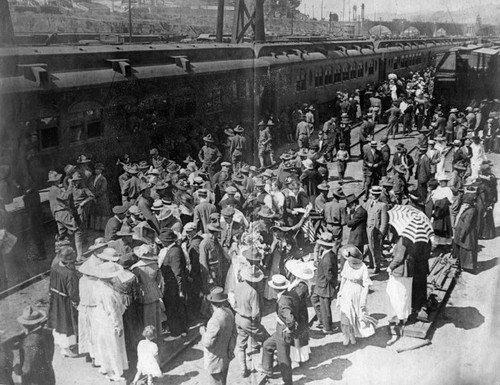 Crowd at train station