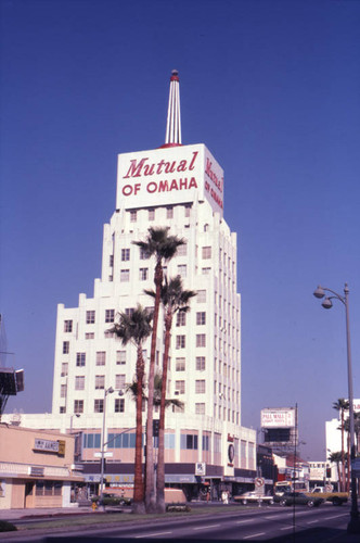 Mutual of Omaha on Wilshire Boulevard