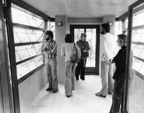 Tour group at Hollyhock House