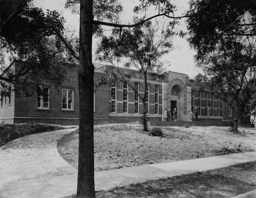 Felipe de Neve Branch Library — Calisphere