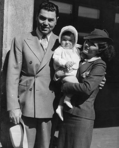 Dempsey's arrive in Los Angeles