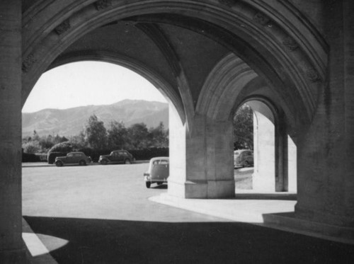 Great Mausoleum porte-cochere at Forest Lawn, Glendale