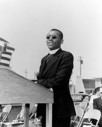 Clergyman at project's dedication ceremonies