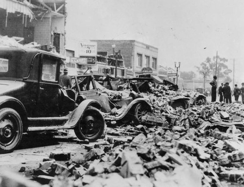 Street of earthquake debris