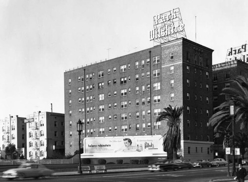 Park Wilshire Apartments