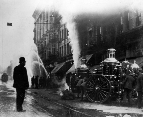 L.A. Fire Department, 2nd & Broadway