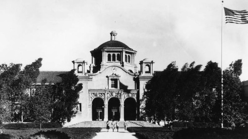 Administration building, Cal Tech