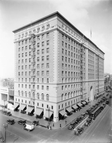 Barker Brothers building