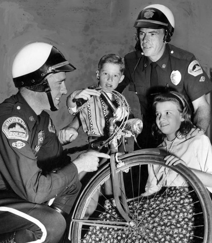 Bicycle assemblies aim at safety — Calisphere