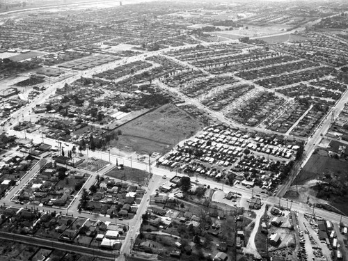 Pico Rivera, looking southwest