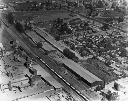 Los Angeles Basket Co., aerial