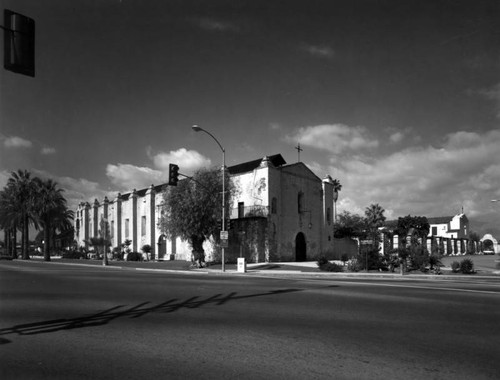 View of Mission San Gabriel Arcangel and Mission Drive