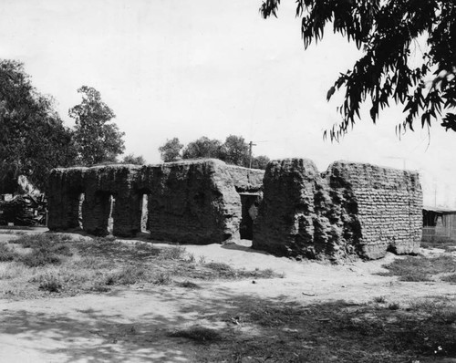 Adobe ruins