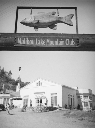 Malibou Lake Mountain Club sign